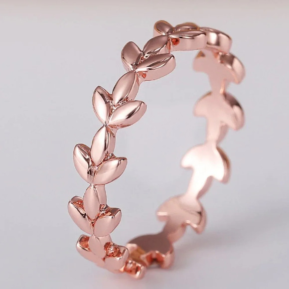 🔥Fashion Leaf Rose Gold Plated Simple Ring for Women/Girl, K944 - Picture 1 of 5